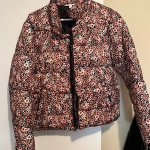 Nice fluffy flowers jacket